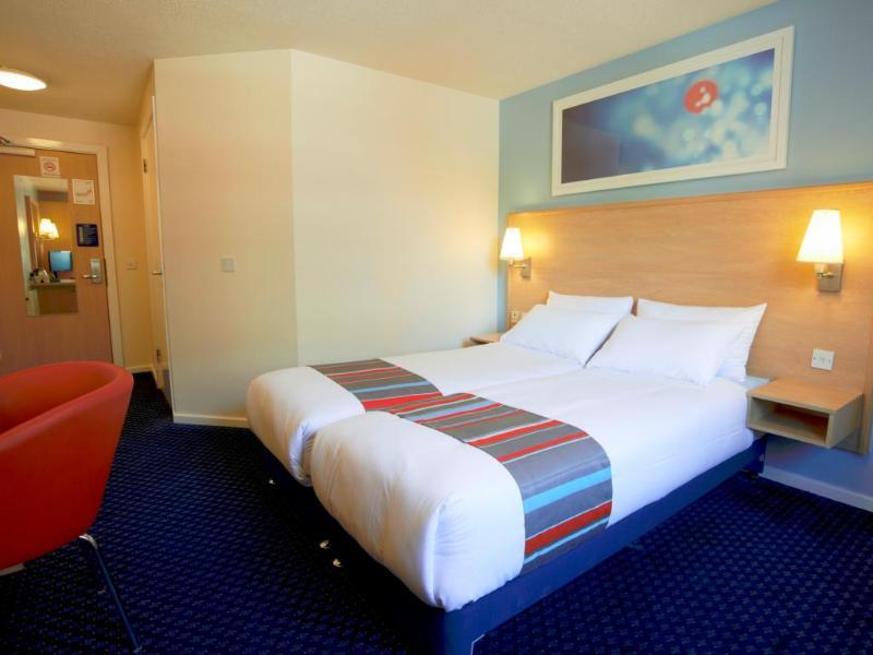 Travelodge Edinburgh Dreghorn Exterior foto